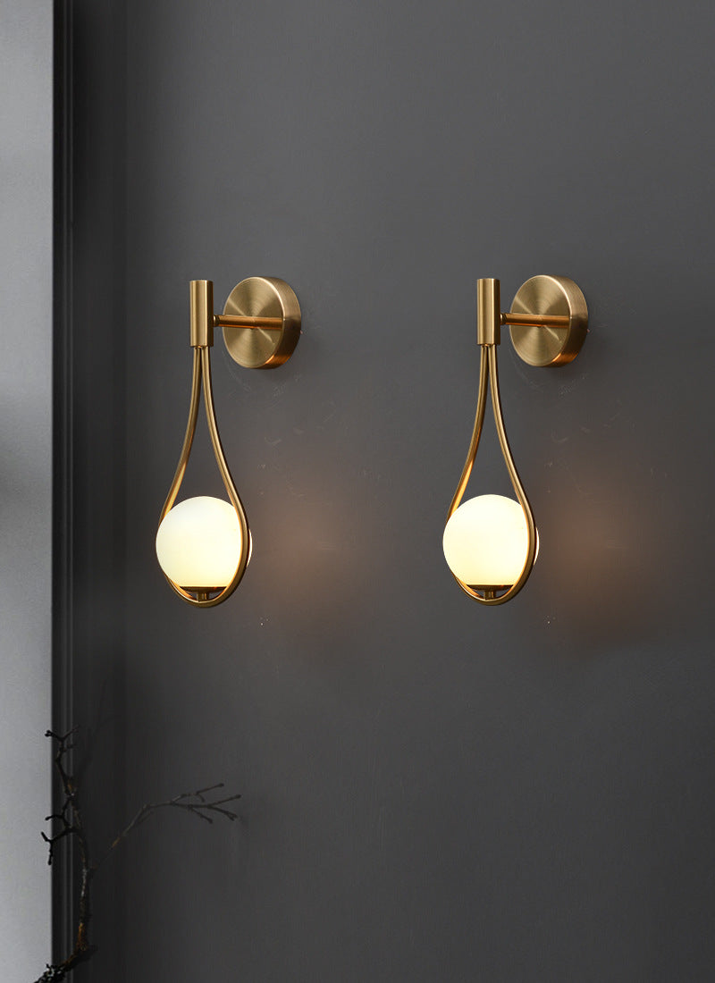 Elegant Golden Wall Lamp – Modern Bedroom & Living Room Lighting, Creative Home Decor