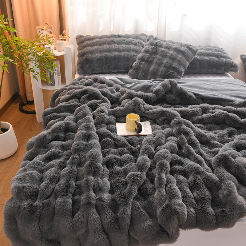 Premium Rabbit Velvet Blanket – Double-Sided Plush Fleece, Thick Warm Luxury Winter Bed Cover