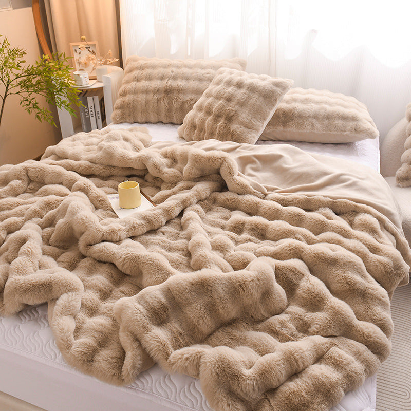 Premium Rabbit Velvet Blanket – Double-Sided Plush Fleece, Thick Warm Luxury Winter Bed Cover