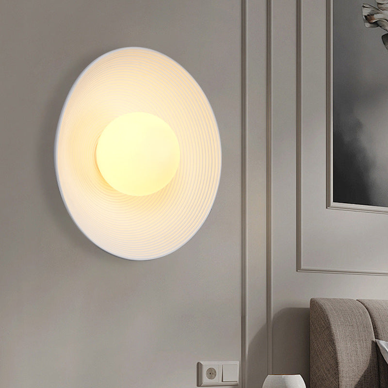 Contemporary Nordic Wall Sconce – Decorative Bedside Illumination