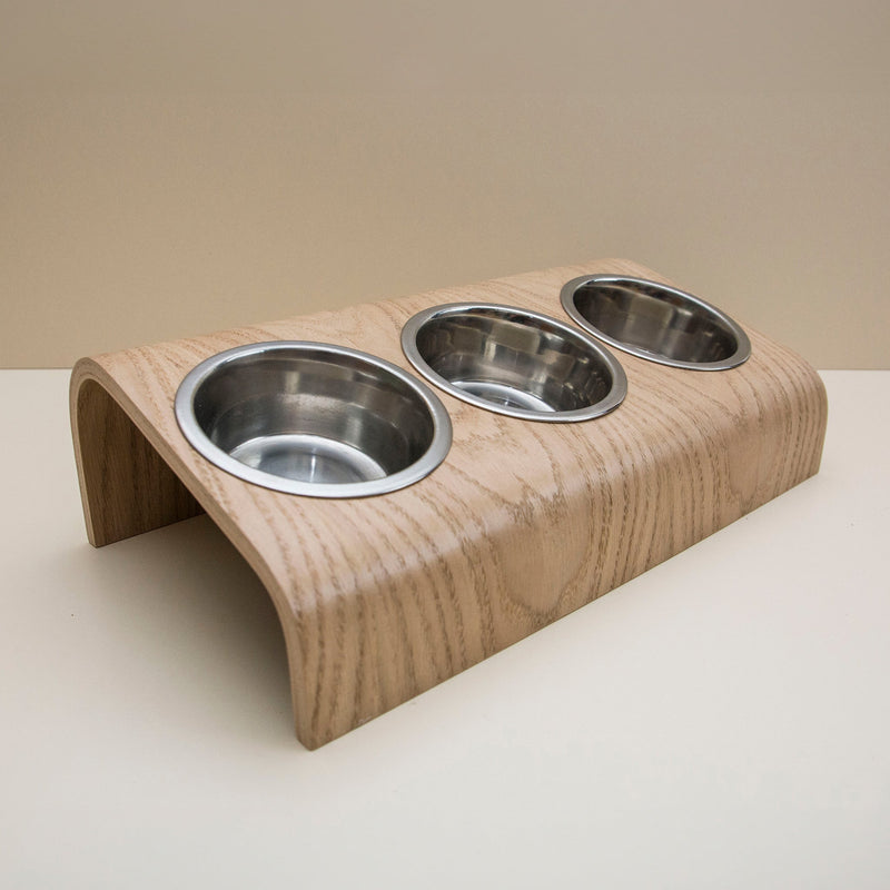 Elevated Wooden Bowl Stand for Cats and Dogs – 3 Bowls